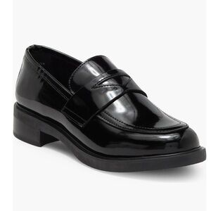 Steve Madden Black Loafers Size 8